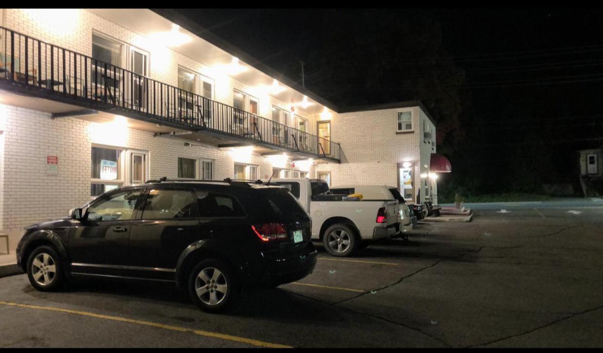 Traveller'S Motel Parry Sound Luaran gambar